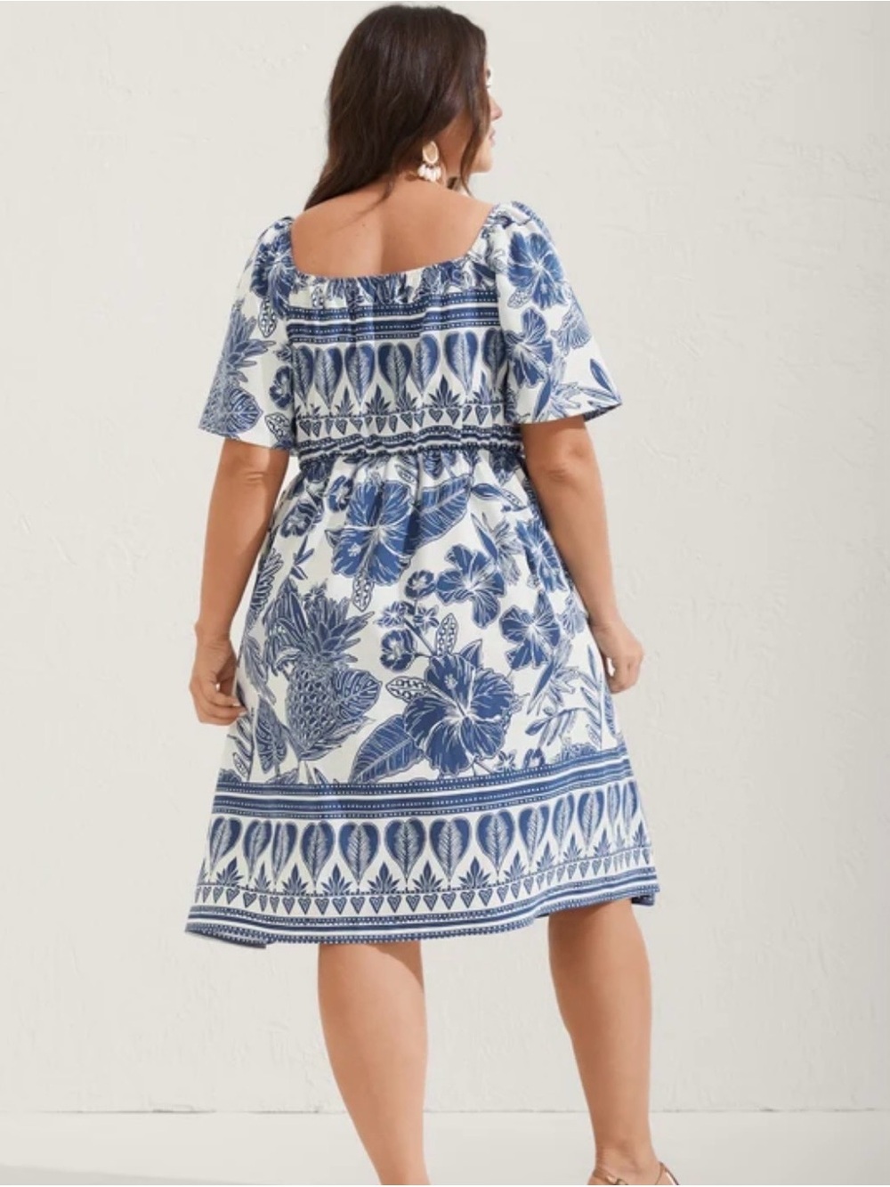 BloomChic Blue and White Floral Midi Dress - Picture 2 of 5
